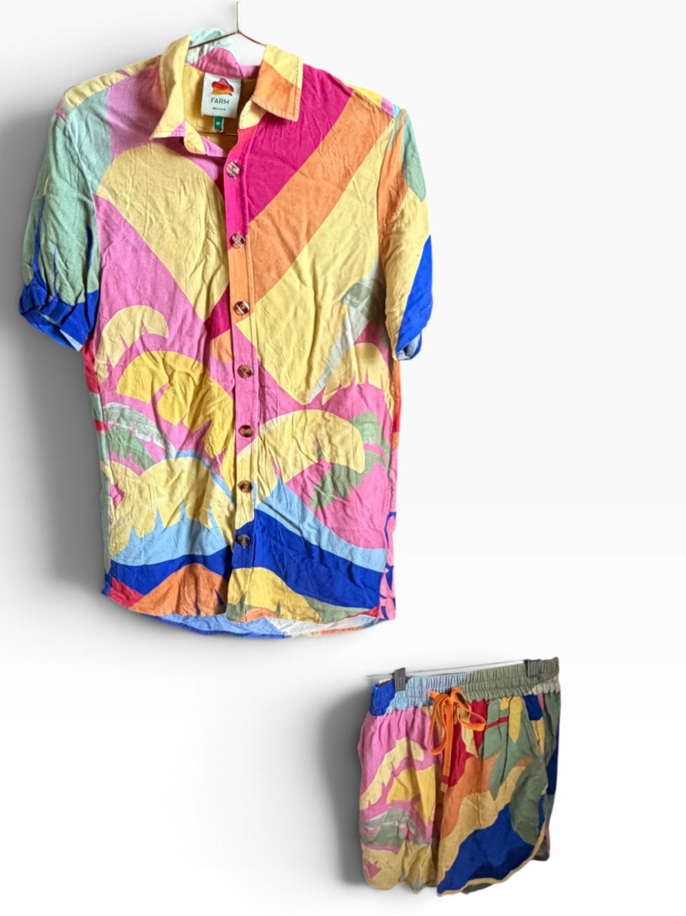 FARM Rio Tropical Sunset Shirt & Shorts Set XS Multicolor Resort Beach